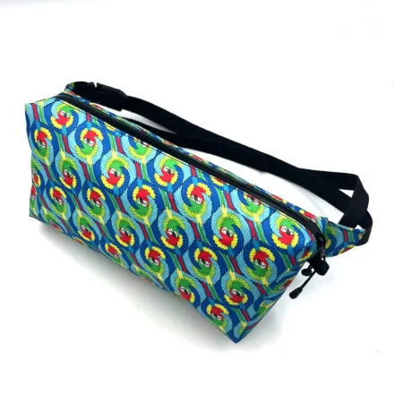 Chocolate tree - Fanny Pack Parrot
