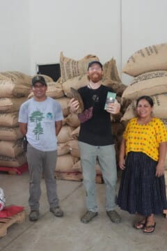 funda lachua team with ali